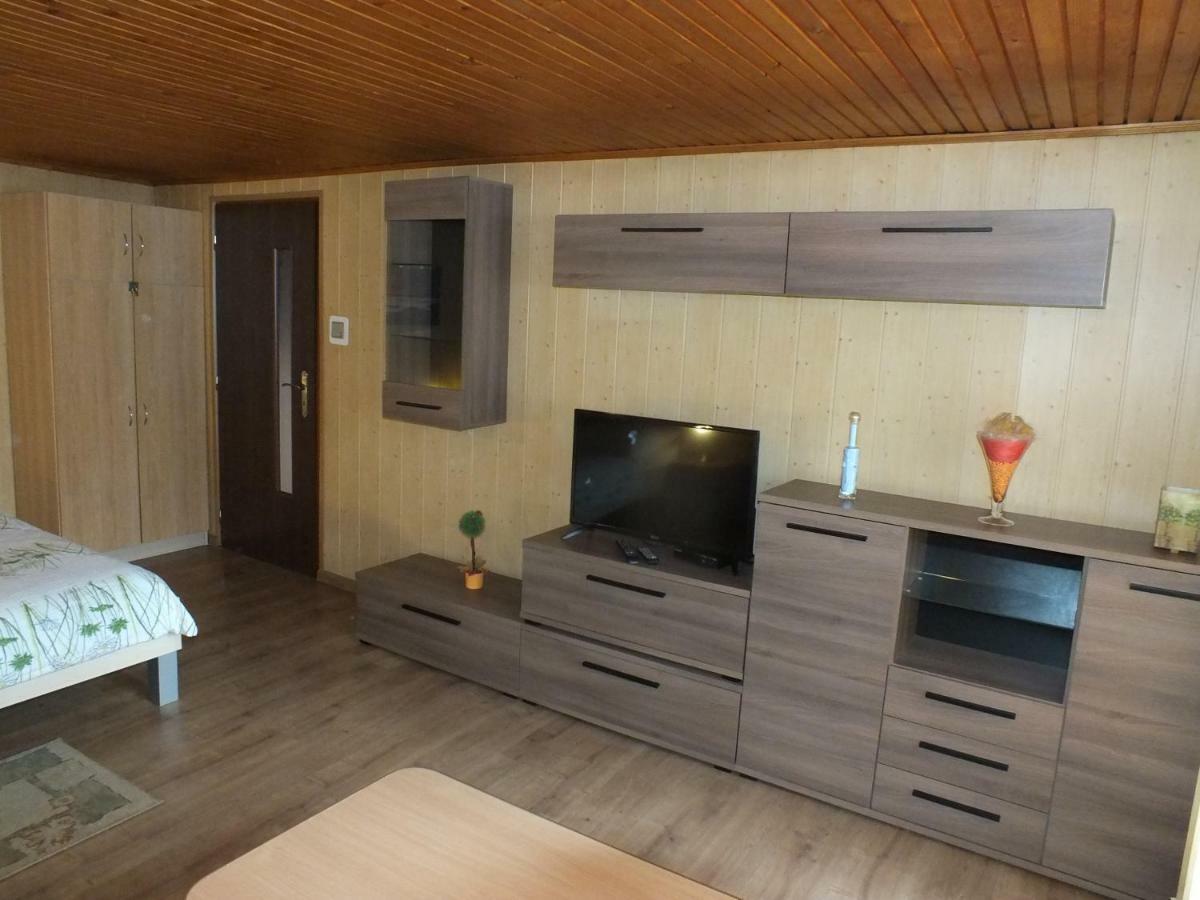 Apartmany Zachar Bešeňová 外观 照片